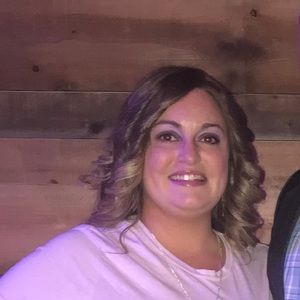 Meet your Posher, Traci